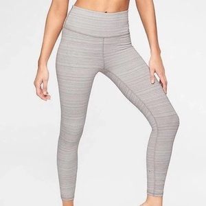 Athleta High Rise Jacquard Chaturanga 7/8 Tight